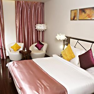 Club Premier Double Room on Ala-Carte at Silk Route Restaurant